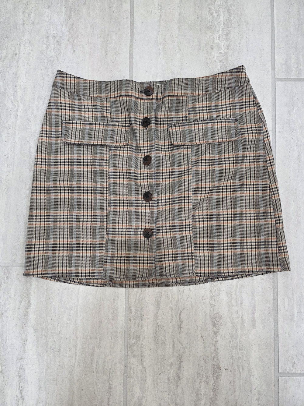Urban Outfitters Plaid Button-Front Mini Skirt in Gray and Tan